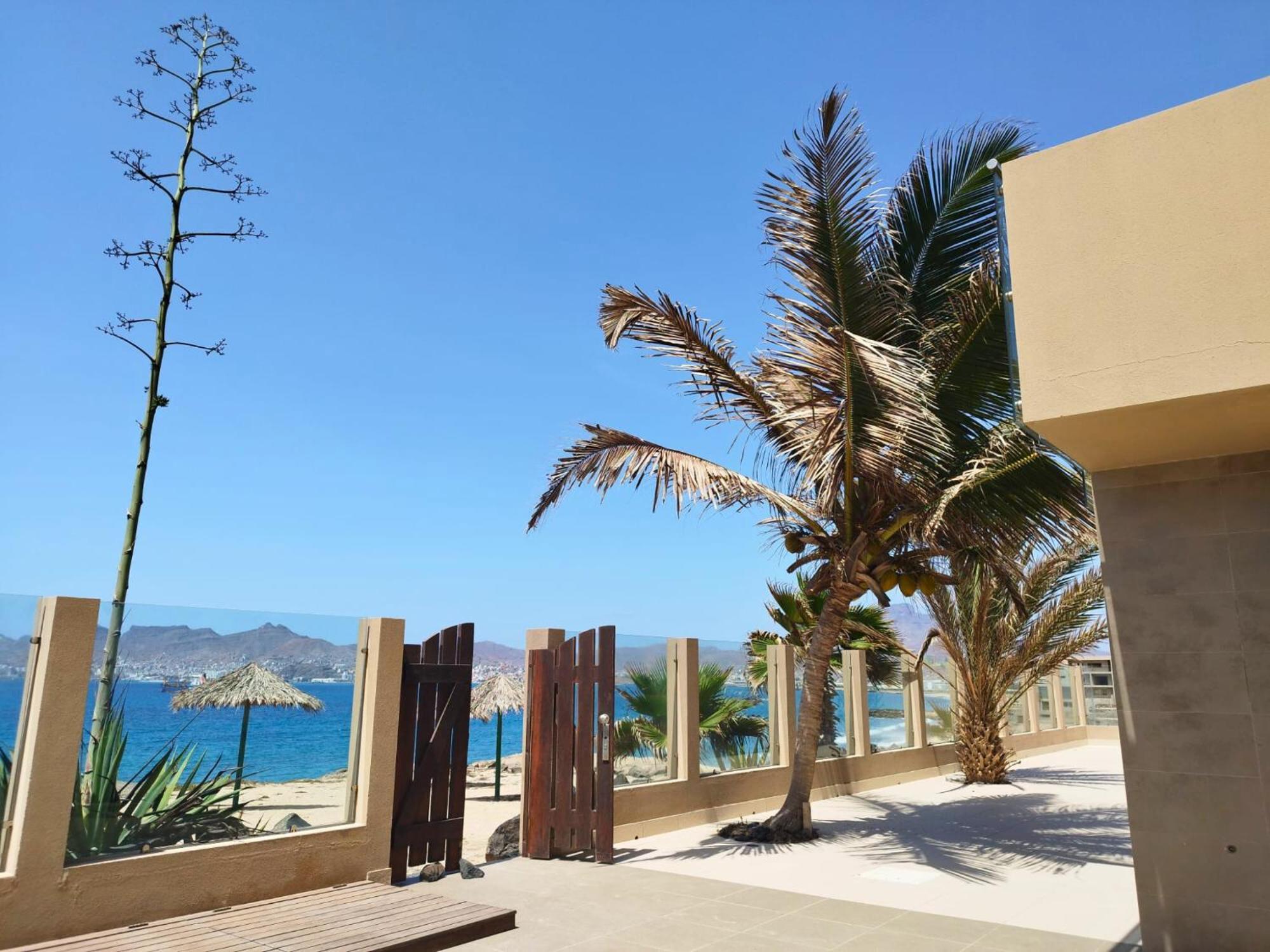 Lazareto Oceanview * Mindelo